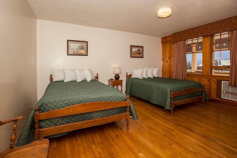 Rising Sun Motor Inn East Glacier Park Village Exterior foto